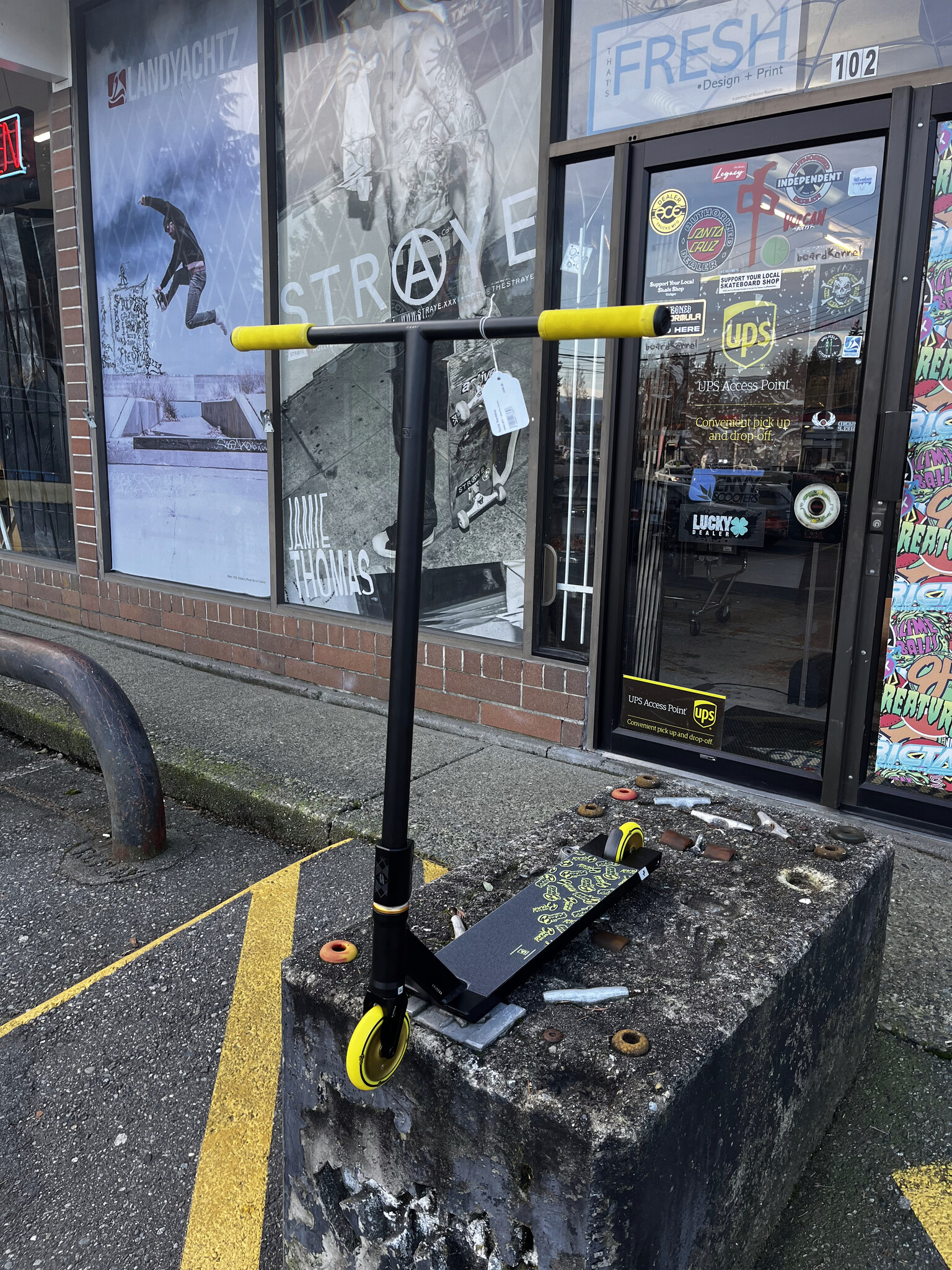 URBAN ARTT - Bone Pro Scooter URBAN ARTT - Bone Pro Scooter