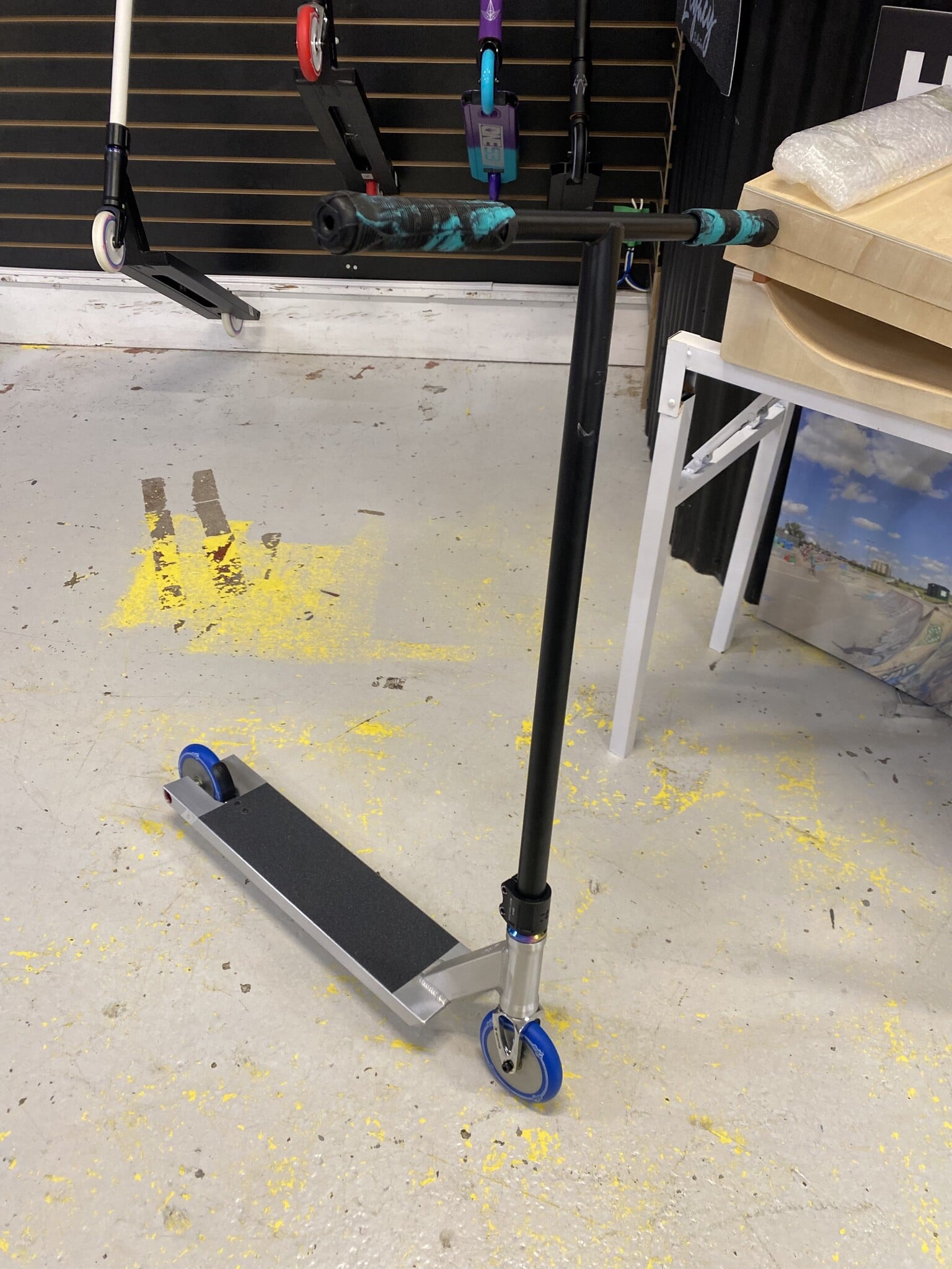 URBAN ARTT CUSTOM BUILD - BLUE STEELER