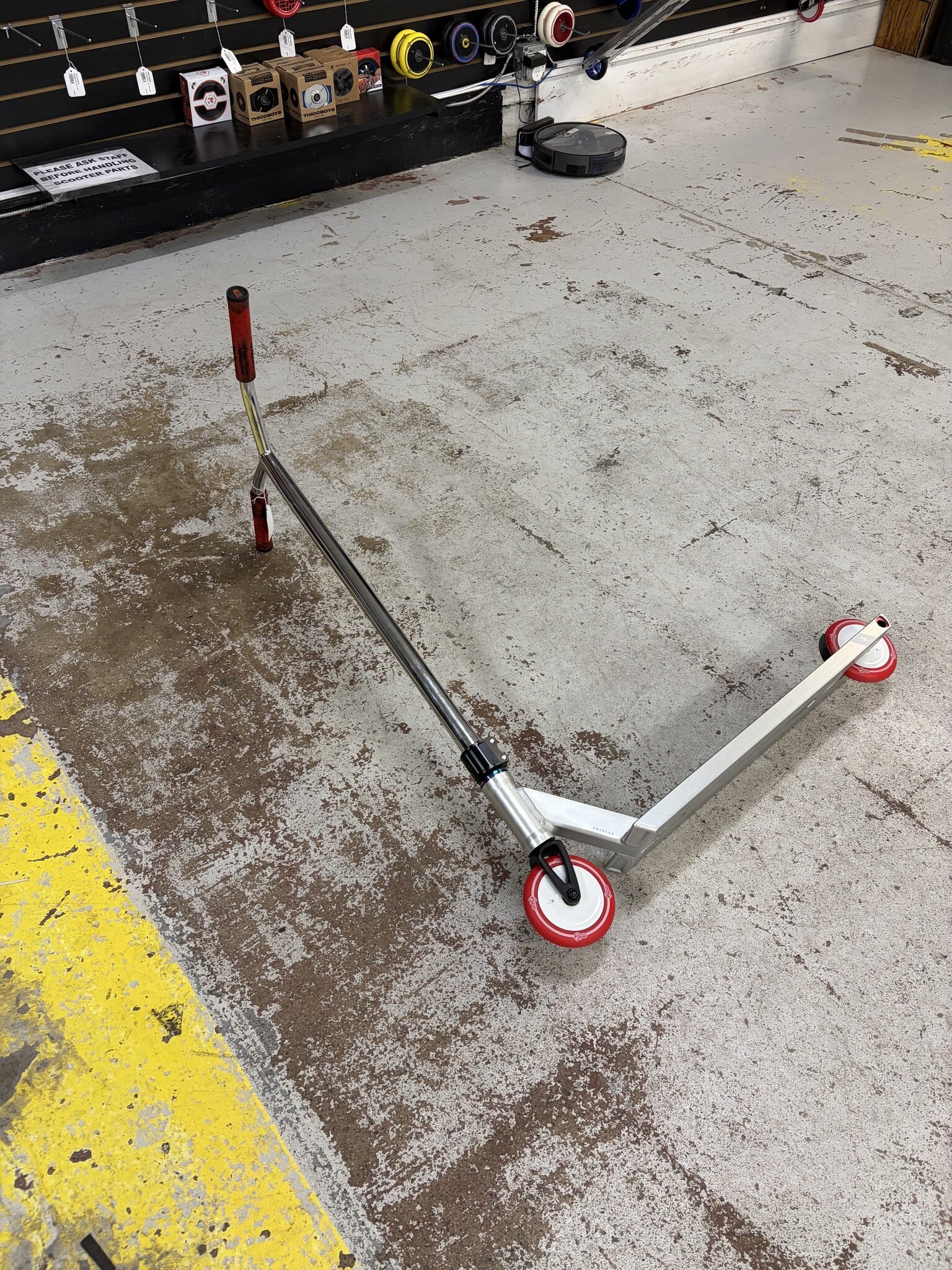 URBAN ARTT CUSTOM BUILD - WIDE BOY CLUB