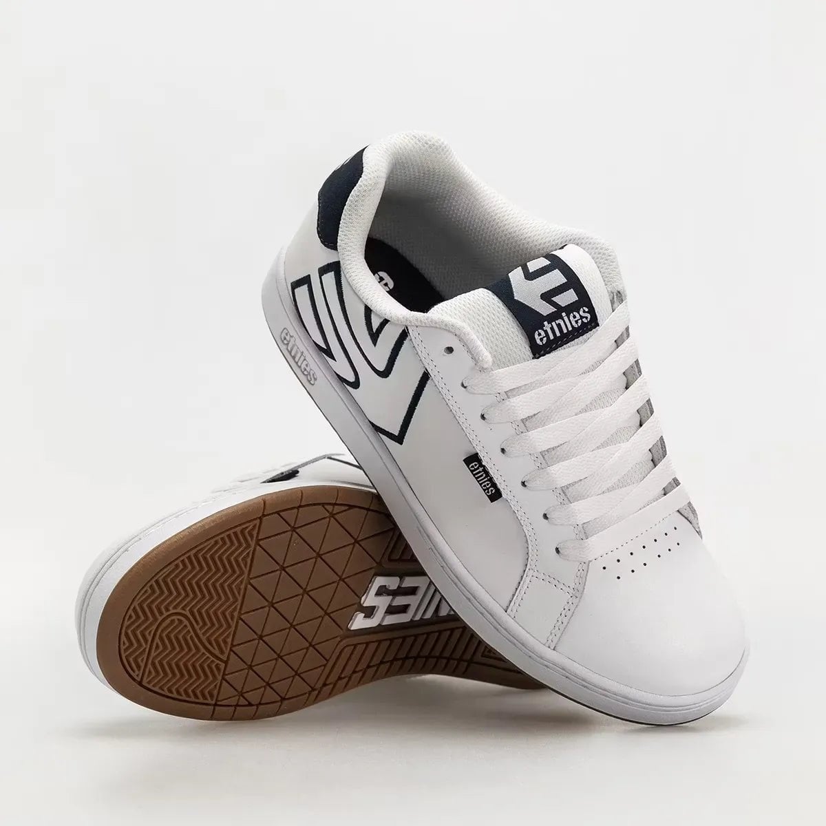 ETNIES FADER SHOES ( WHITE/NAVY)
