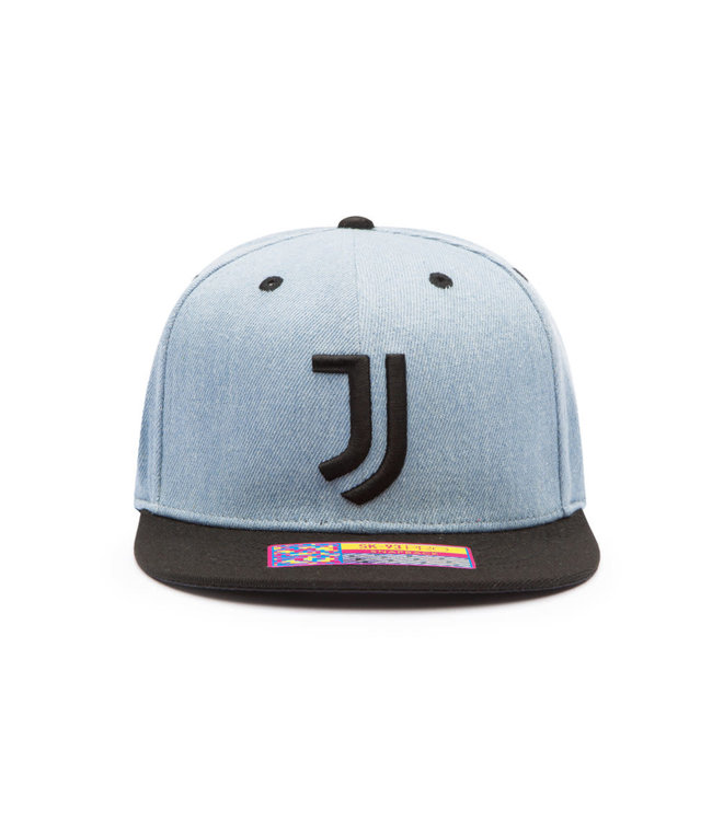 JUVENTUS NIRVANA SNAPBACK HAT