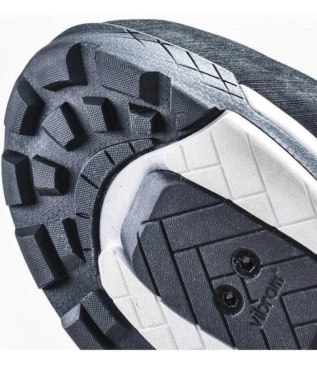 BLIVET QUILO X4 (PÉDALES CLIPLESS)