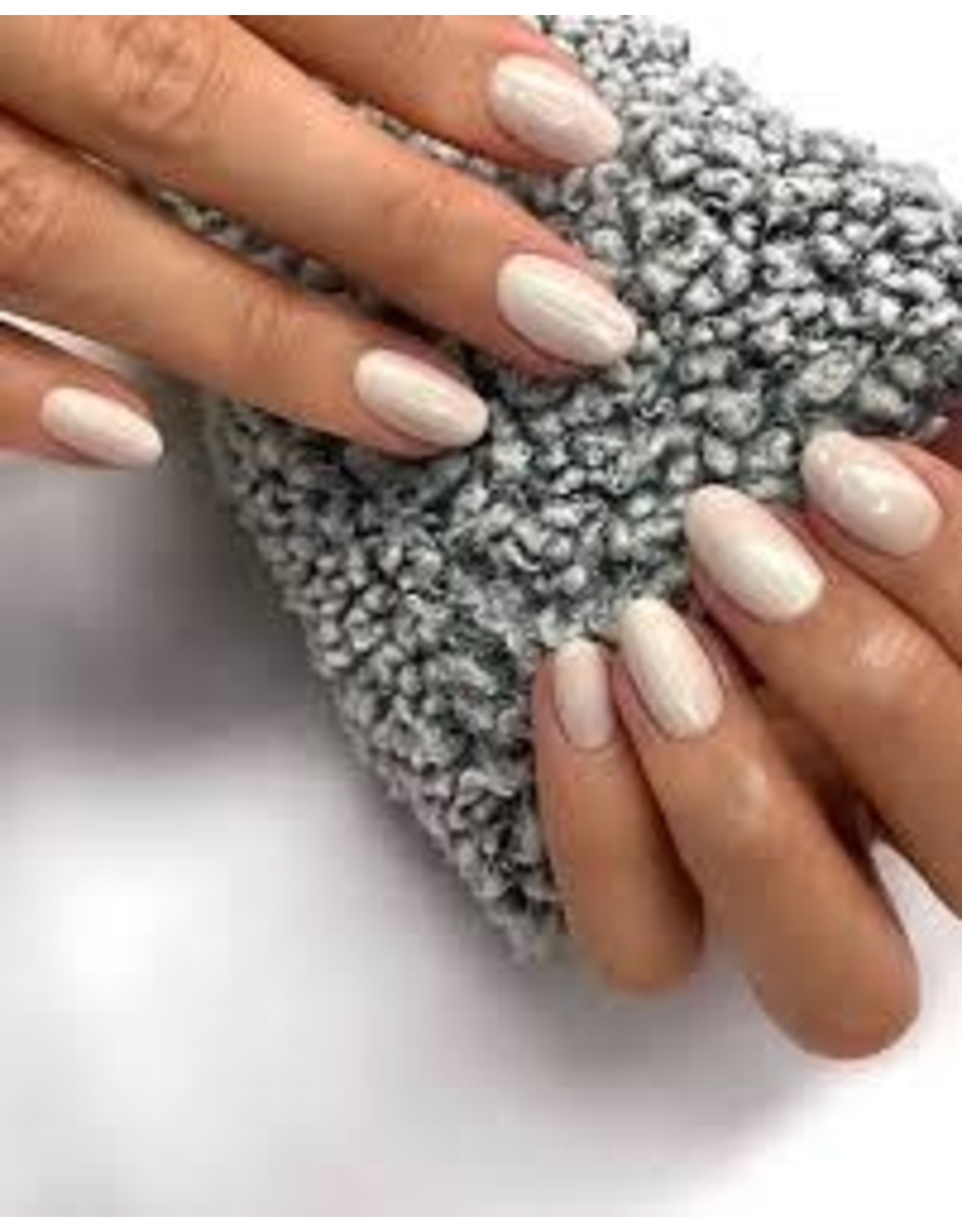 CND CND Shellac Lovely Quartz