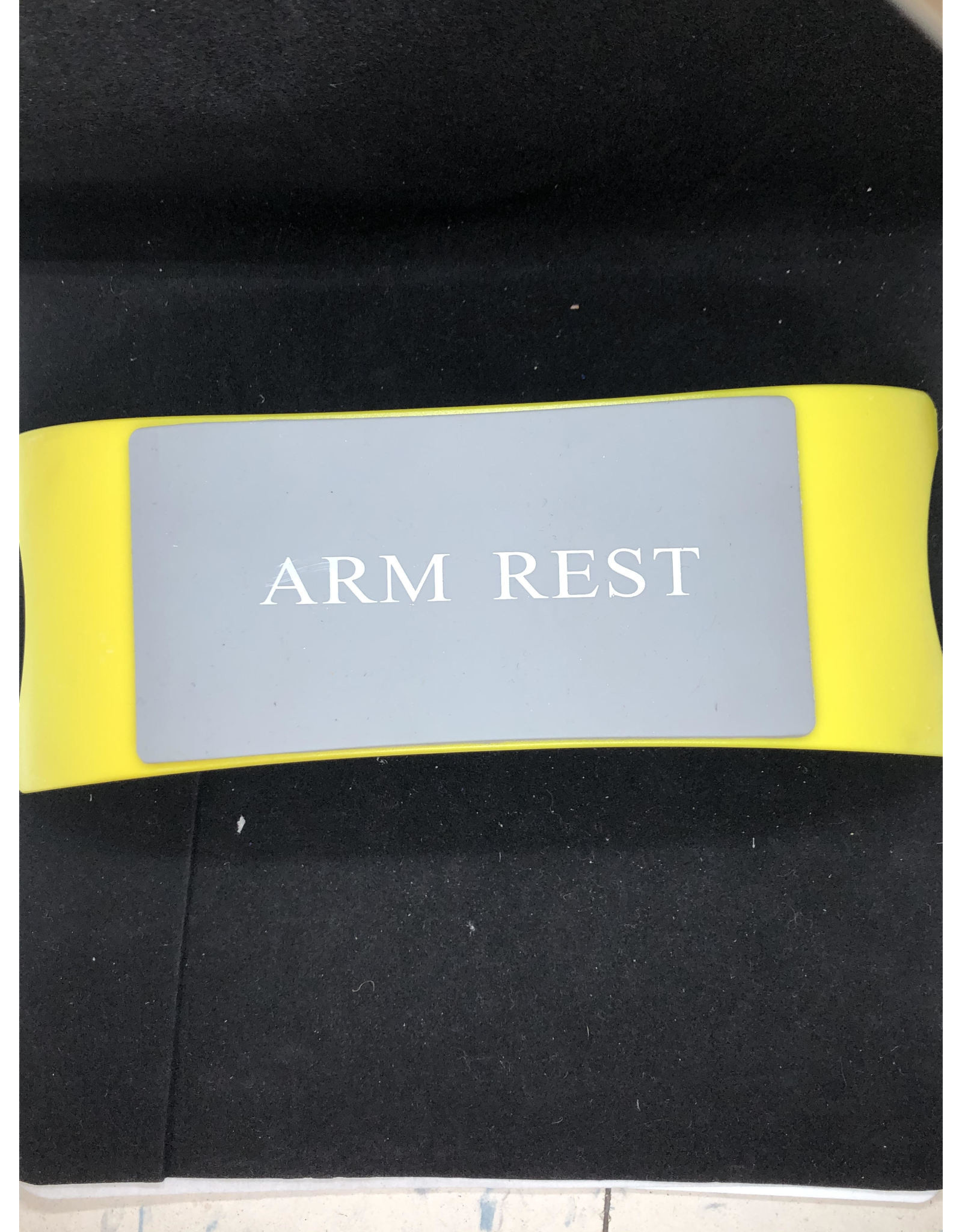 PLASTIC ARM REST