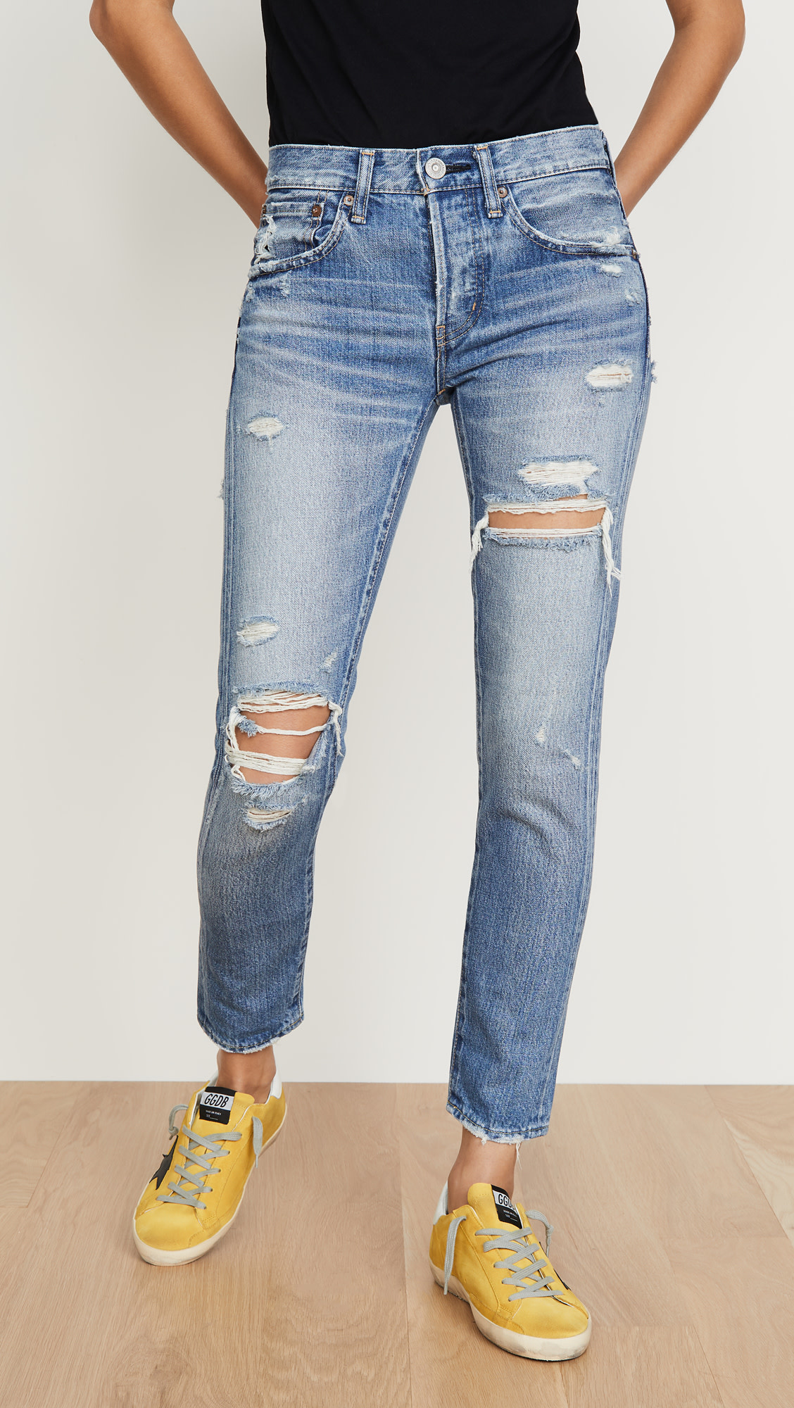 tapered ripped jeans