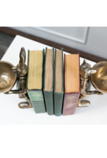 Eric the Hare Dish Stand