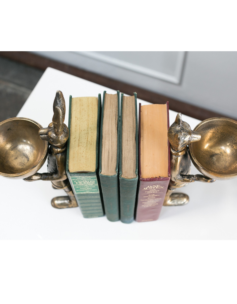 Eric the Hare Dish Stand