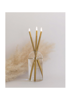 Everlasting Candle Co Wylie Set Clear with Gold Candlesticks by Everlasting Candle Co.