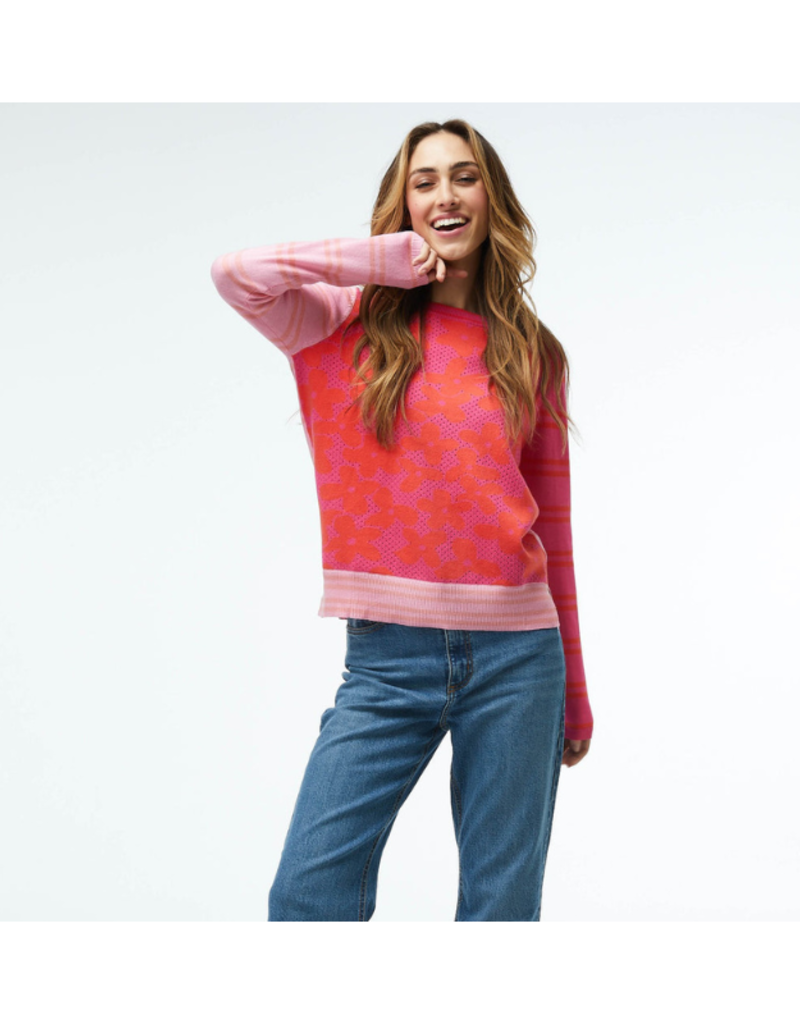 zaket & plover Daisy Sweater in Red by Zaket & Plover