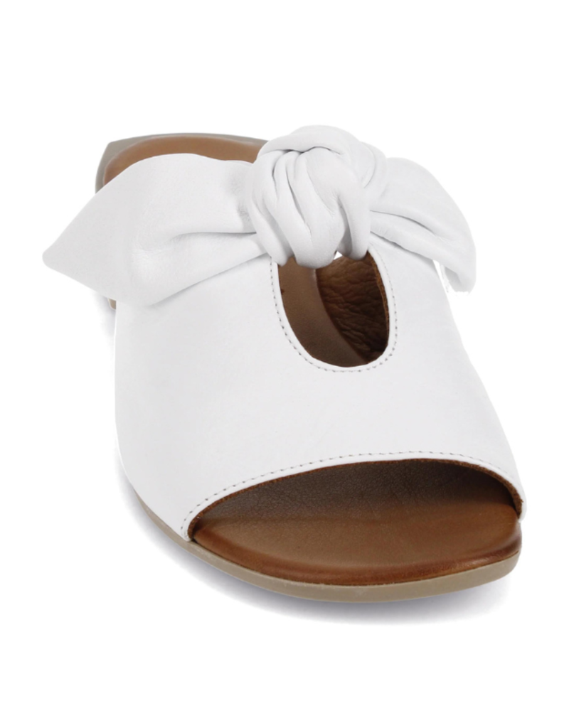 Bueno Audrey Slide Sandal in White by Bueno