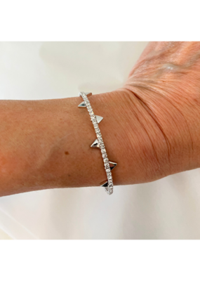 Lover's Tempo LOVER’S TEMPO SAMPLE SALE - On Point Crystal Bangle in Silver