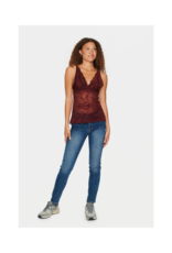 Saint Tropez Daisy Lace Top in Tawny Port by Saint Tropez