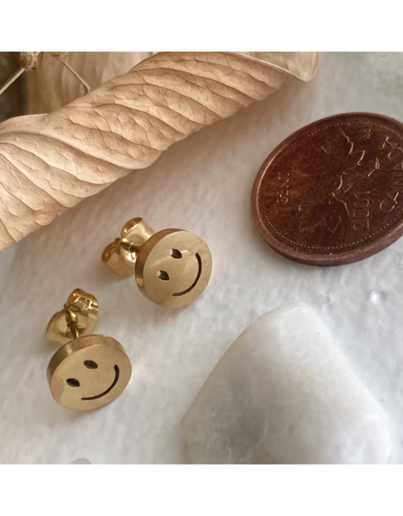 Pika & Bear Don't Worry, Be Happy Happy Face Stud Earrings in Gold by Pika & Bear