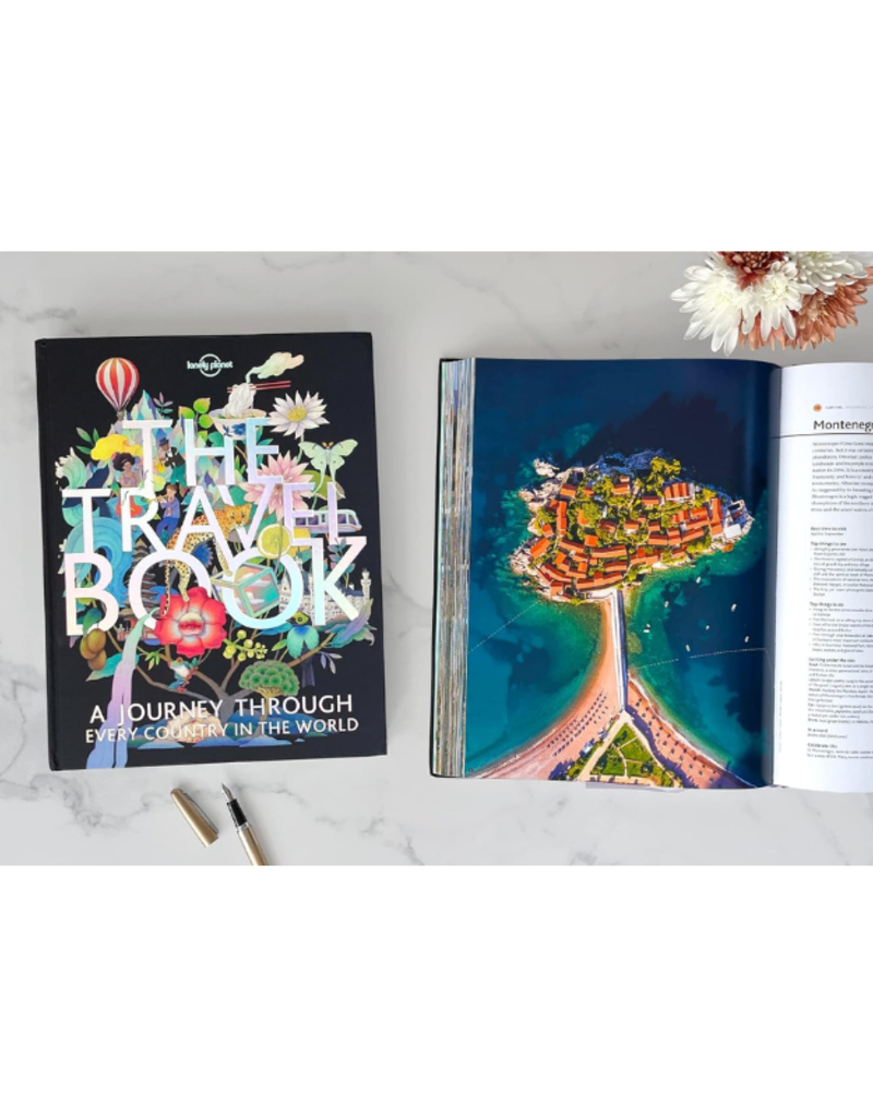 Raincoast Books The Travel Book