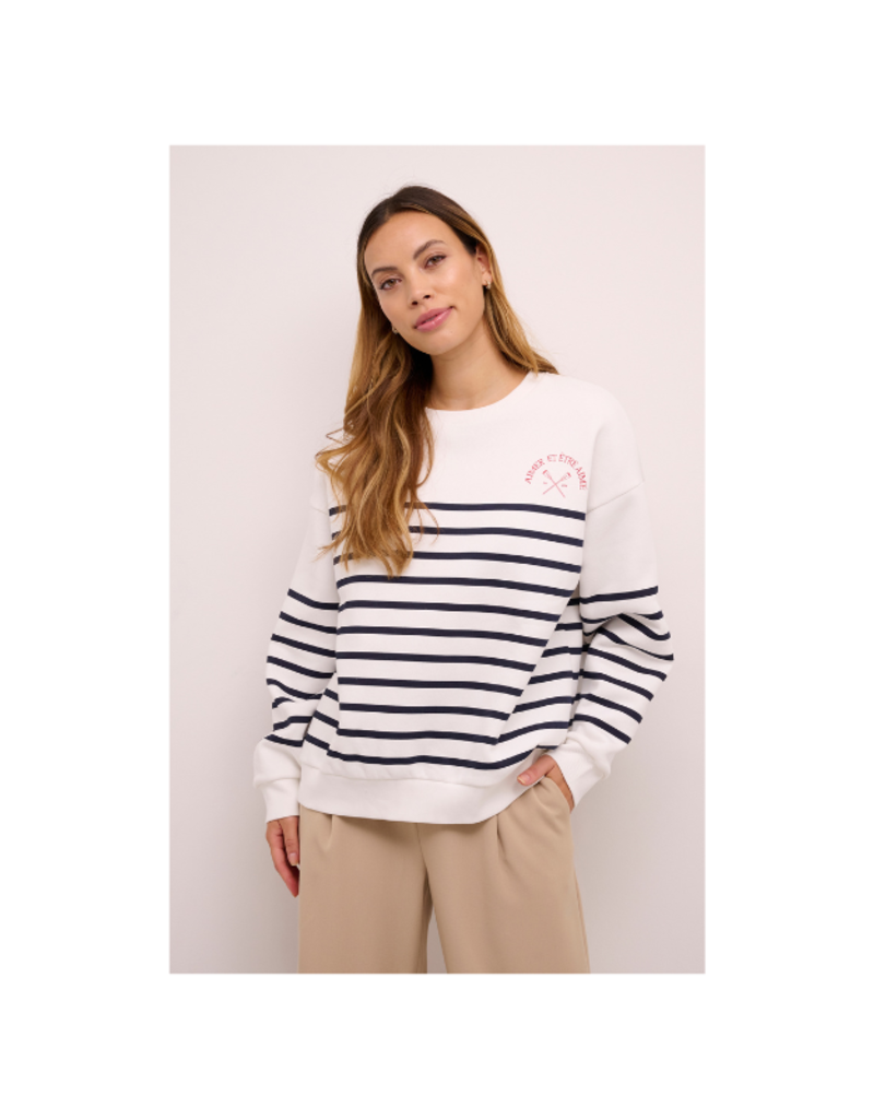 Culture Saila Sweatshirt in Spring Gardenia by Culture