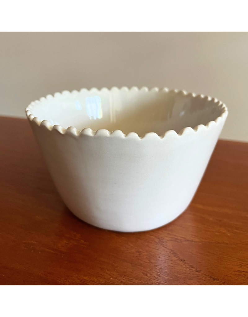 Indaba Trading Scalloped Bowl Medium