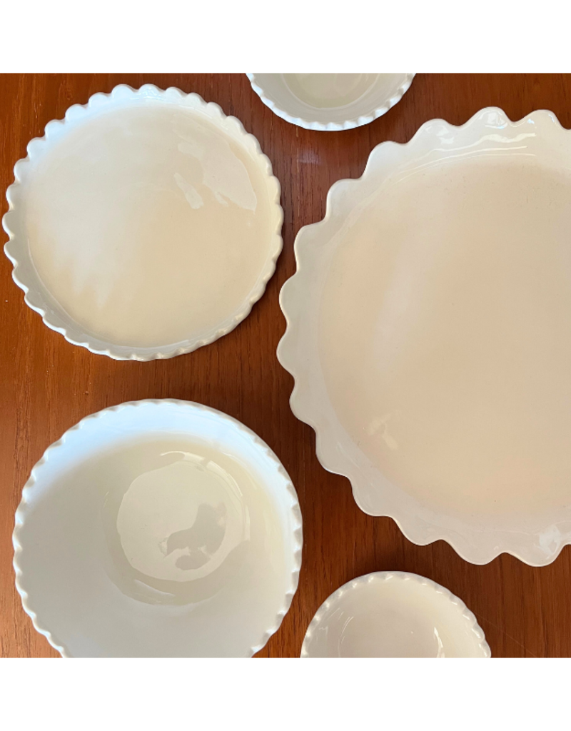 Indaba Trading Scalloped Bowl Medium