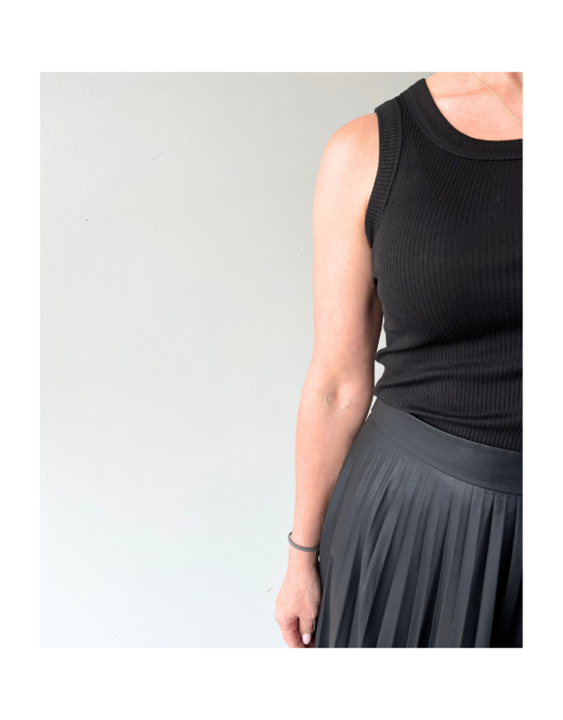 InWear Dagna Tank in Black by InWear