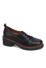 Bueno LAST ONE - SIZE 37 - Nicole Leather Loafer with Laces in Black by Bueno