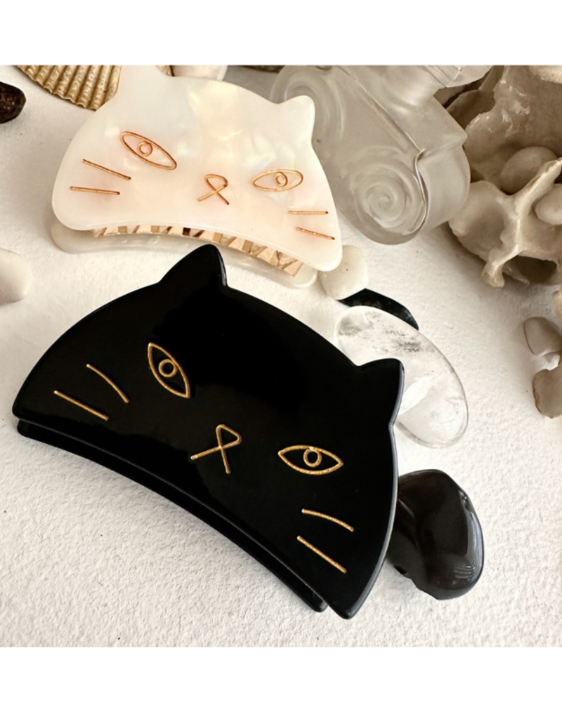 Pika & Bear Miser Grumpy Cat Black Hair Claw by Pika & Bear