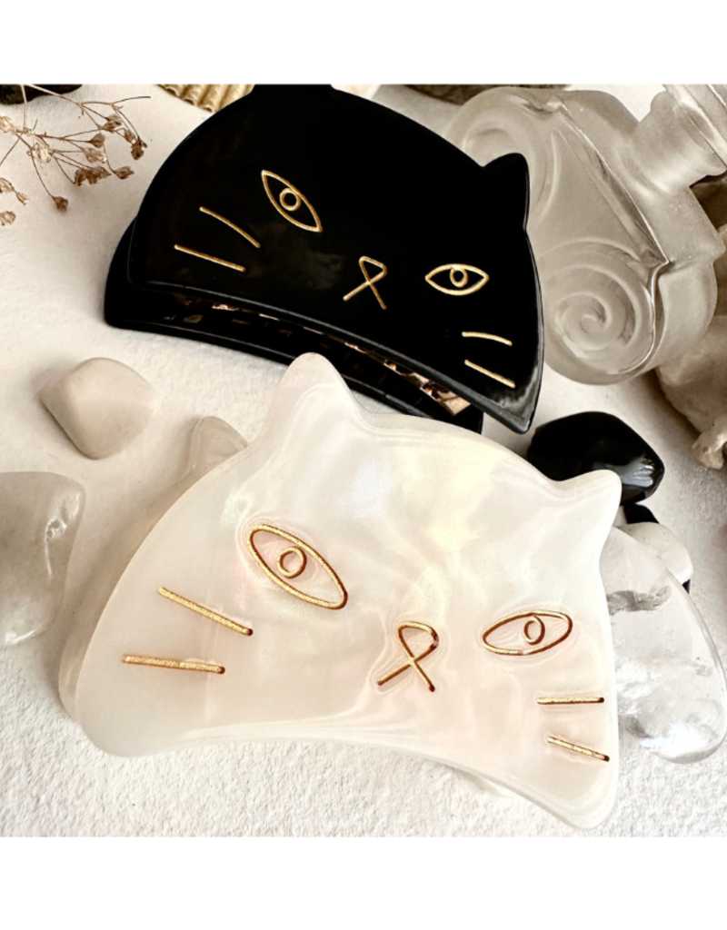 Pika & Bear Miser Grumpy Cat Black Hair Claw by Pika & Bear