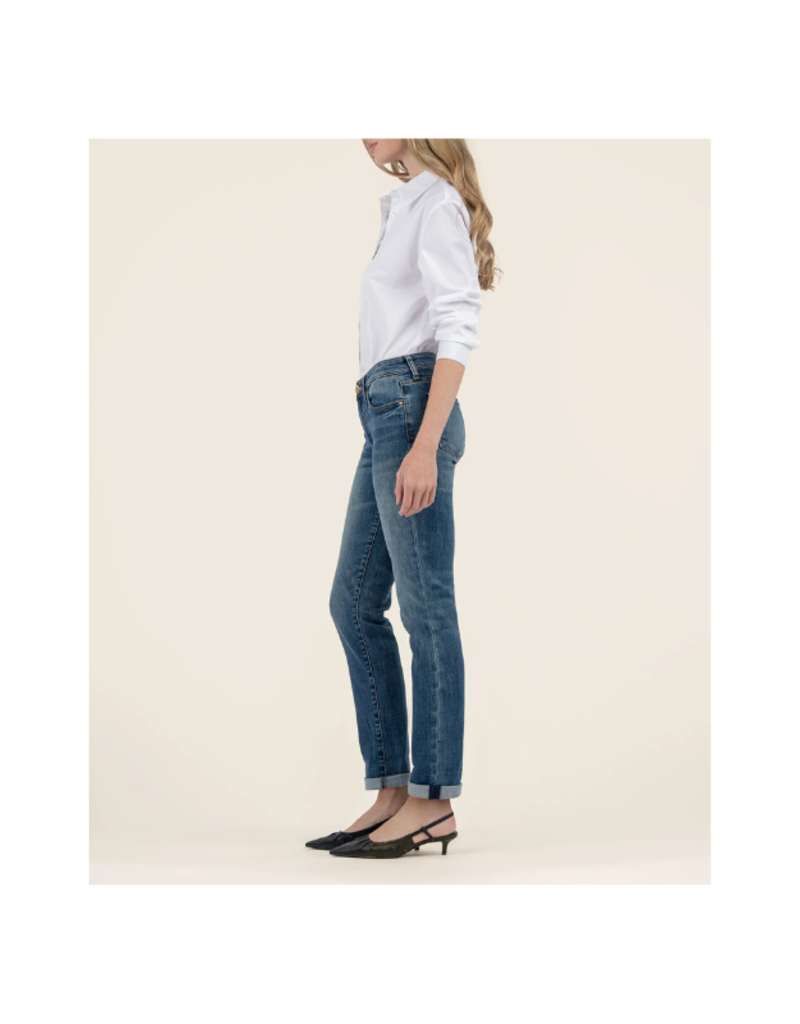Kut from the Kloth Catherine Boyfriend in Giving by Kut from the Kloth