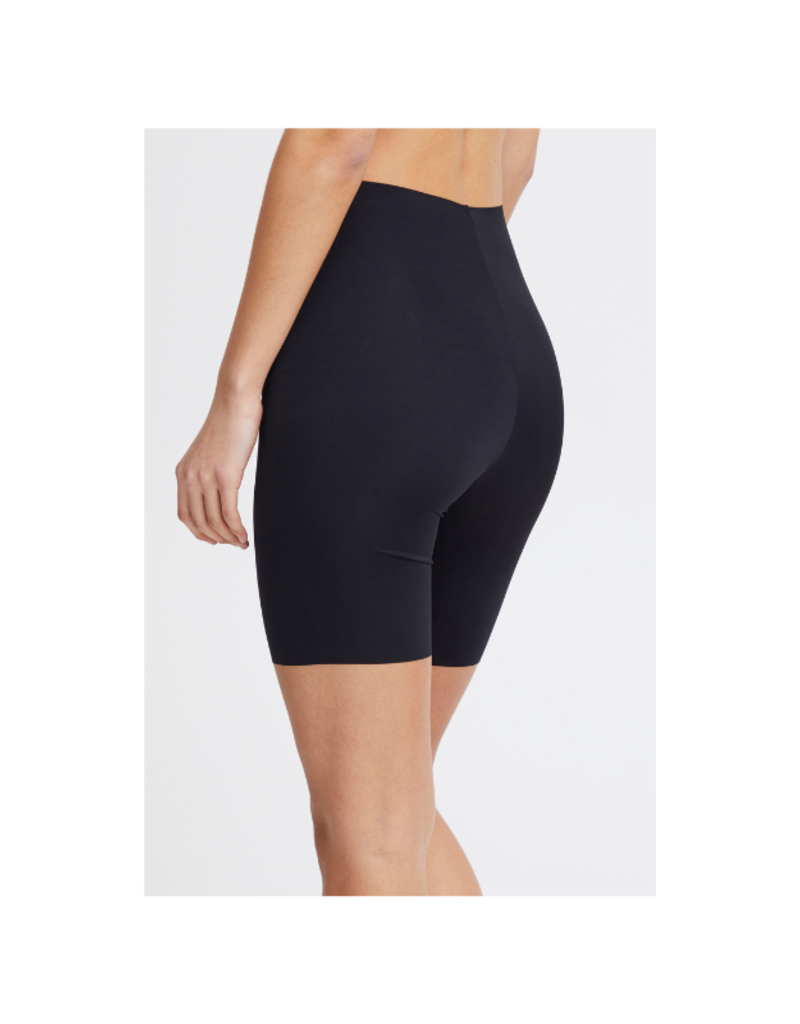 ICHI Siv Thighsaver Shorts in Black by ICHI