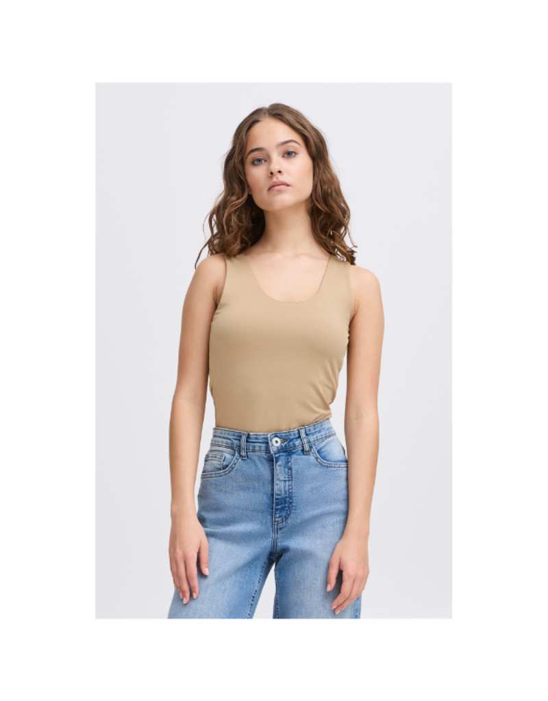 ICHI Gro Singlet Tank in Cornstalk by ICHI