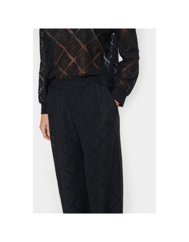 Saint Tropez Jacobina Pants in Black by Saint Tropez