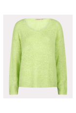 Esqualo Tape Yarn V-Neck Sweater in Apple by Esqualo