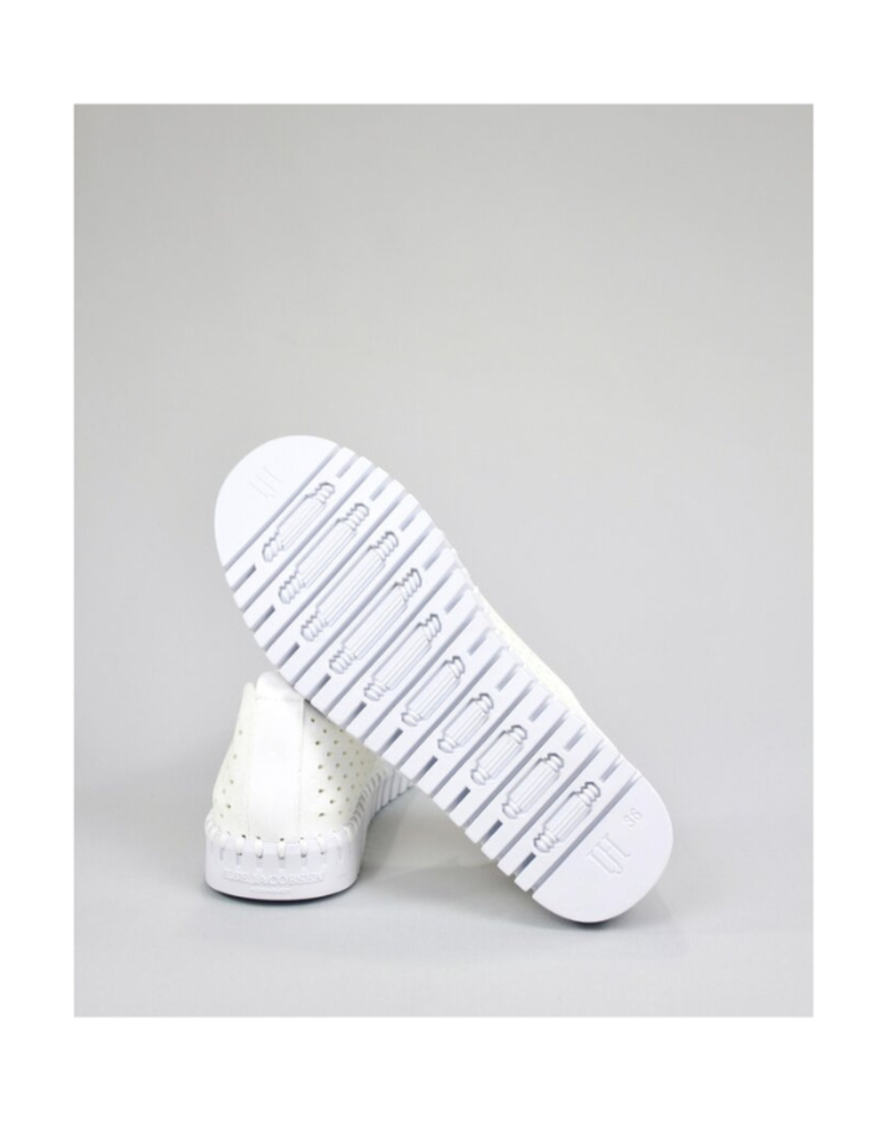 Ilse Jacobsen Tulip Flats in White by Ilse Jacobsen