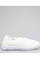 Ilse Jacobsen Tulip Flats in White by Ilse Jacobsen