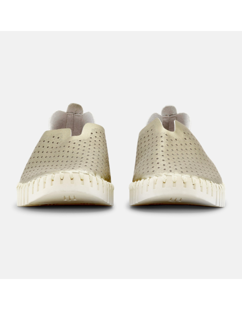 Ilse Jacobsen Tulip Flats in Metallic Platin by Ilse Jacobsen