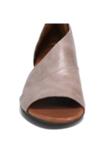Bueno Tanner Sandal in Light Grey by Bueno
