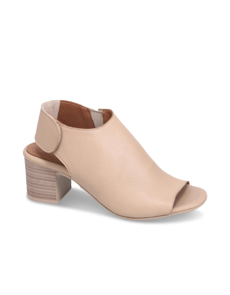 Bueno Rachel Block Heel Sandal in Taupe by Bueno