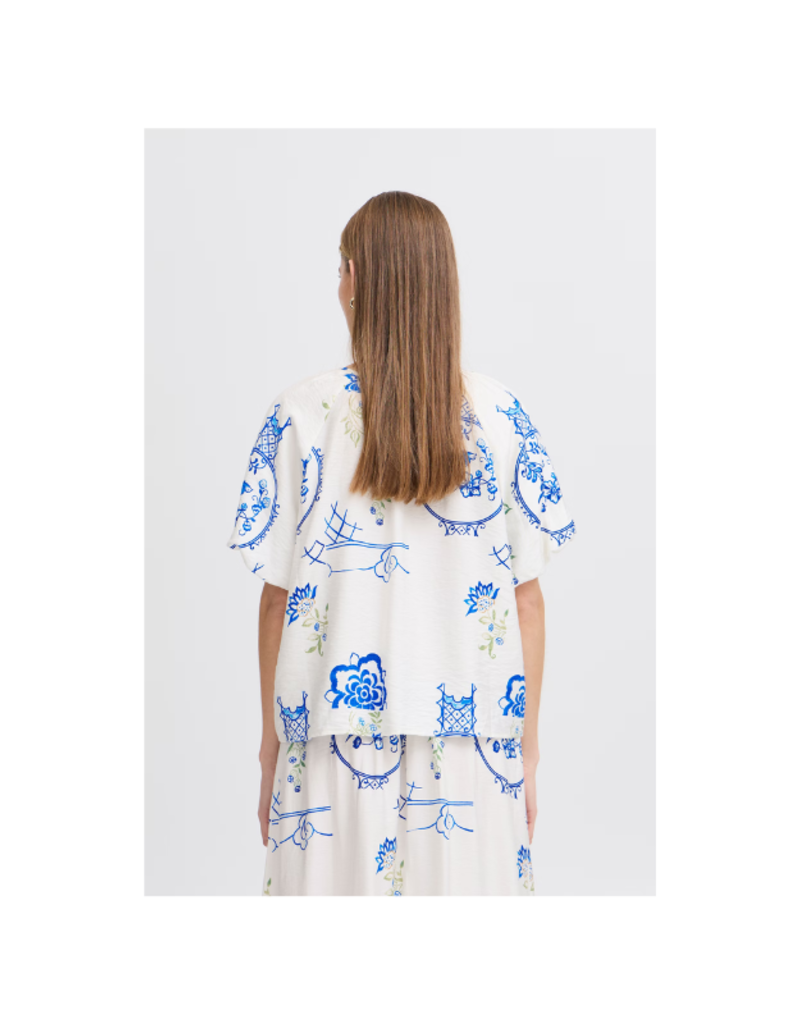 ICHI Lucie Top in Big Scale Tile by ICHI