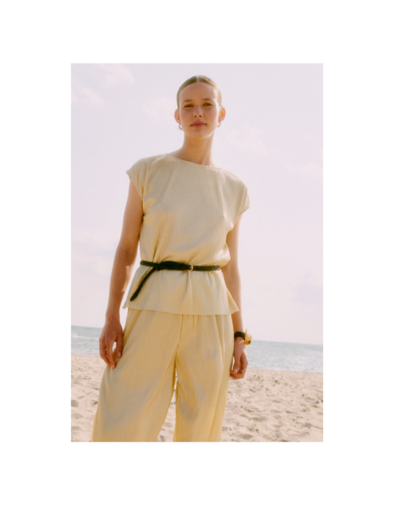 b.young Pille Top in Frosted Almond by b.young