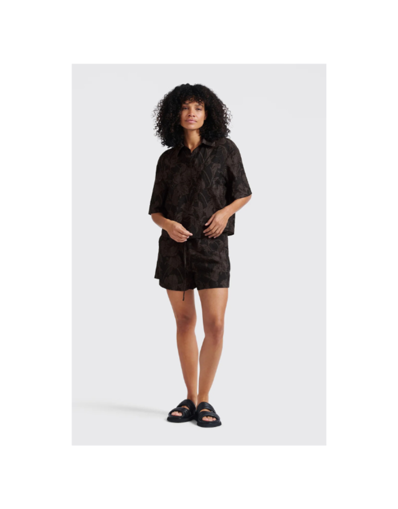 YAYA Printed Short in Washed Black Dessin by YAYA