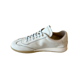 Volare Sneaker in Off White by Ateliers