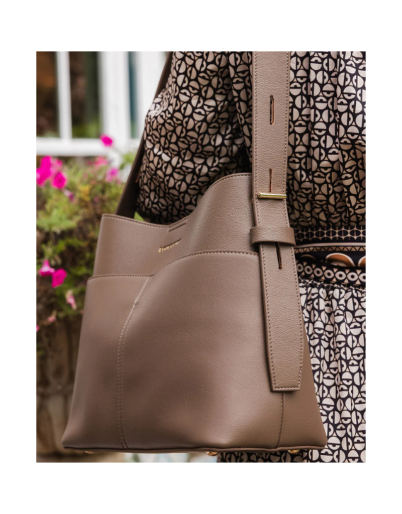 Louenhide Samantha Handbag in Mocha by Louenhide