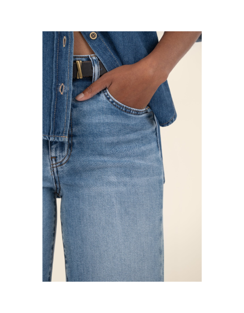 Kut from the Kloth Charlotte in Incontestable Wash by Kut from the Kloth