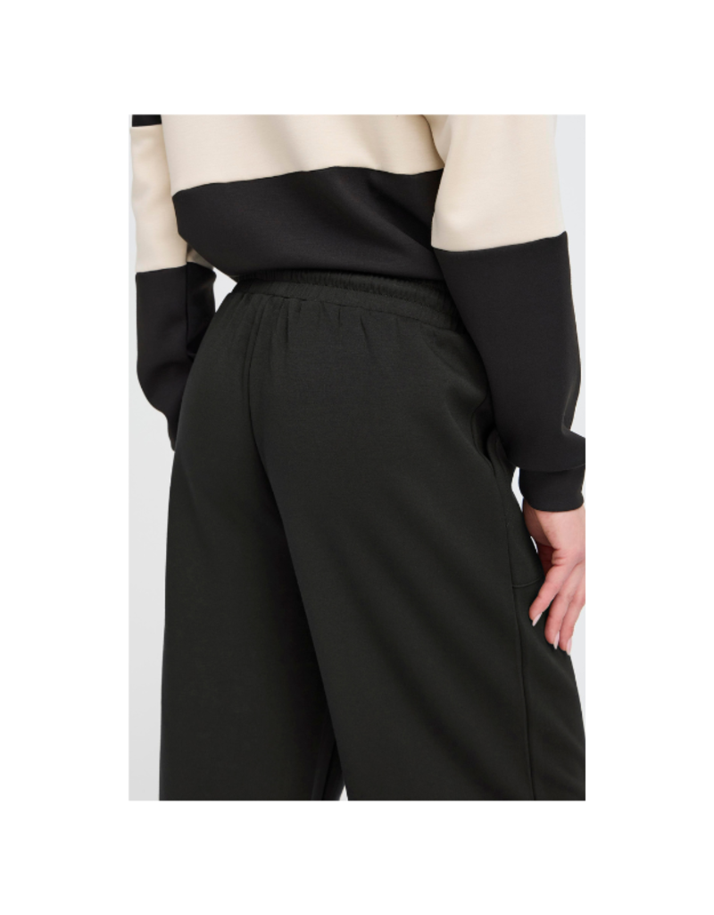 b.young Pusti Sweatpants in Black by b.young