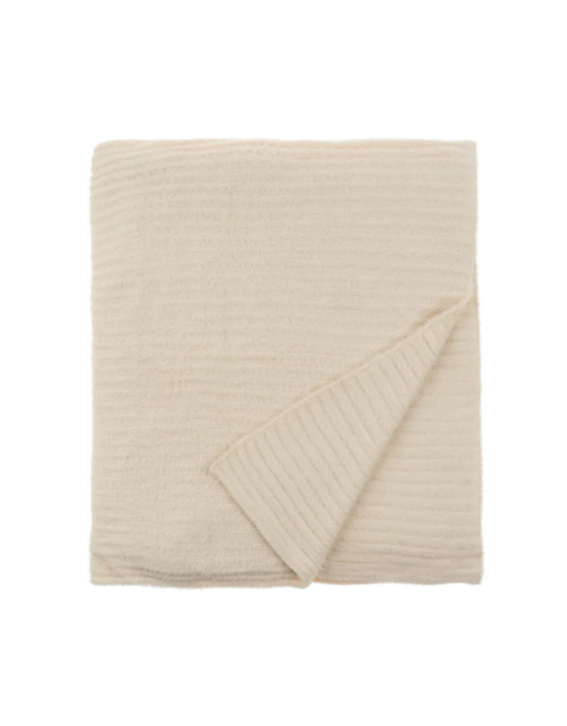 Indaba Trading Snug Throw in Cream