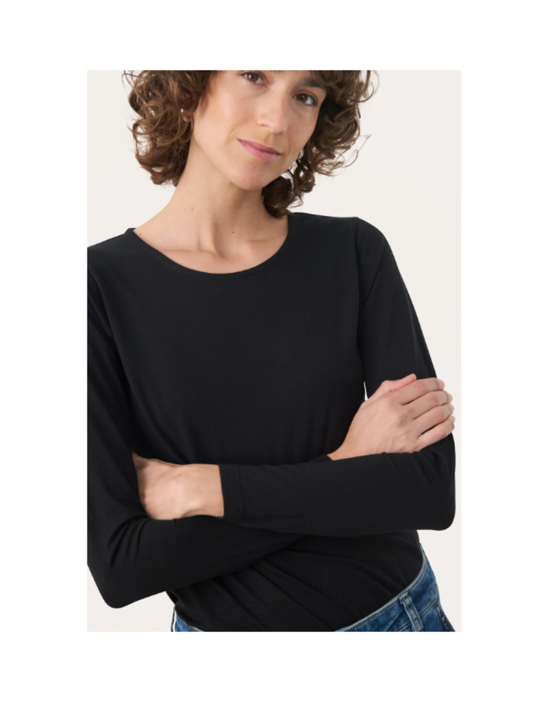 Part Two Nemajas Tee in Black by Part Two