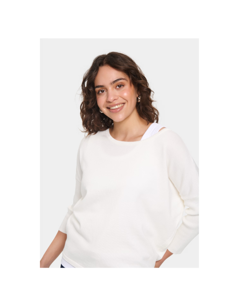 Saint Tropez Mila Roundneck Pullover in Ice by Saint Tropez