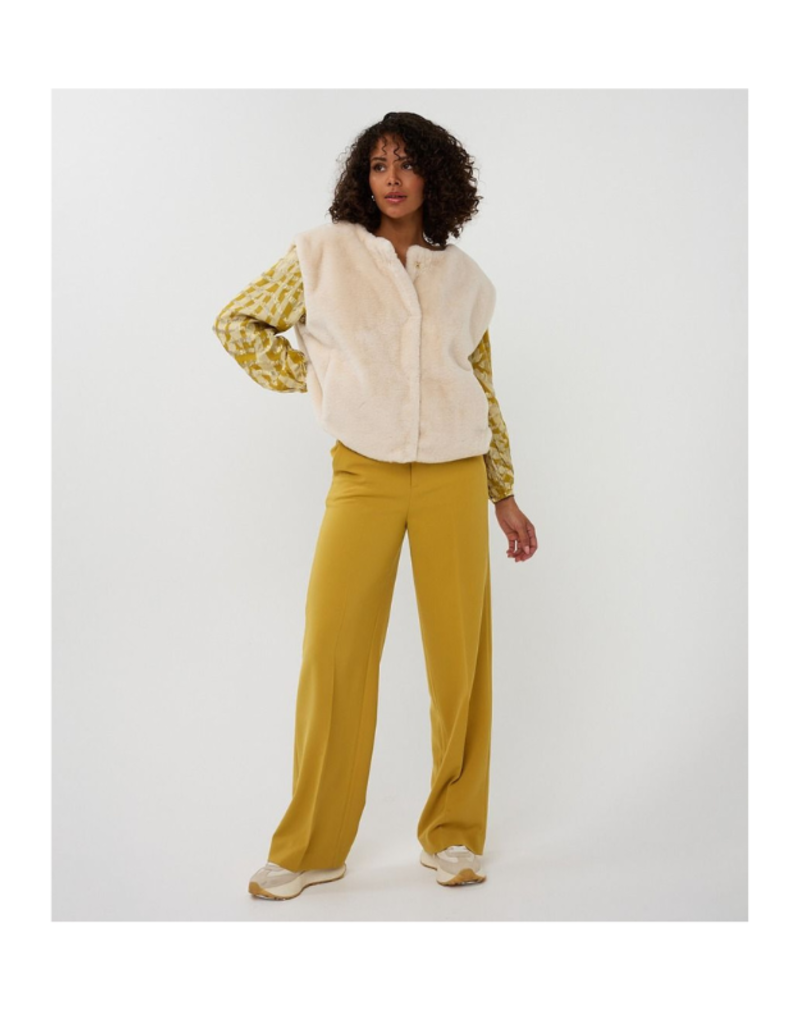 Esqualo Bodywarmer Vest in Faux Fur Natural by Esqualo