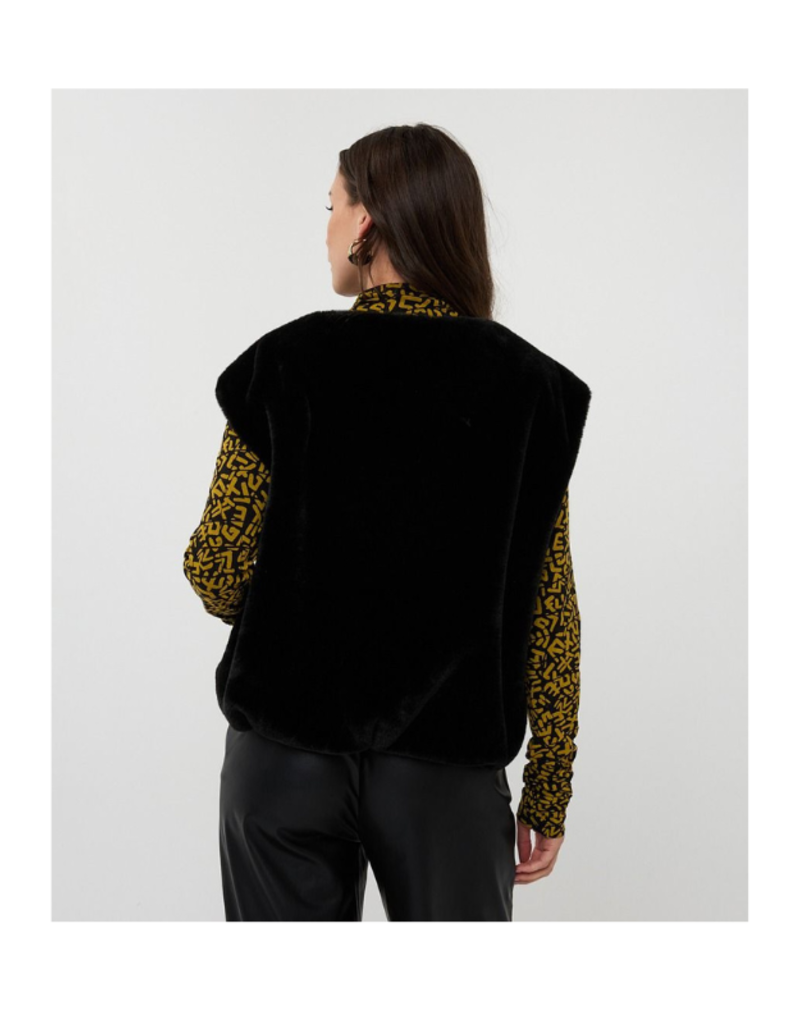 Esqualo Bodywarmer Vest in Faux Fur Black by Esqualo