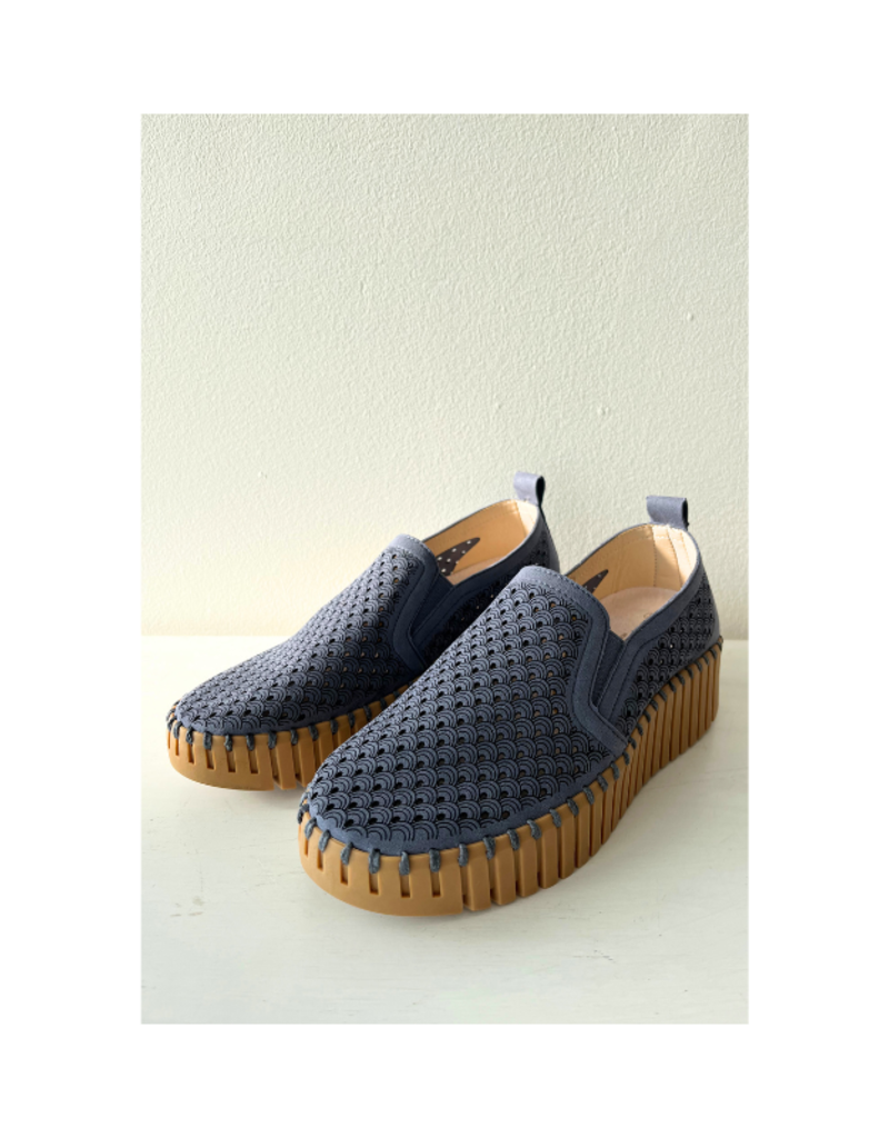 Ilse Jacobsen Tulip Slip-On in Ombre Blue Mocca by Ilse Jacobsen