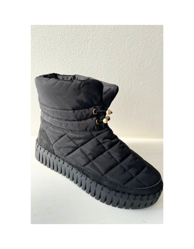 Ilse Jacobsen Tulip Low Padded Winter Boot in Black by Ilse Jacobsen