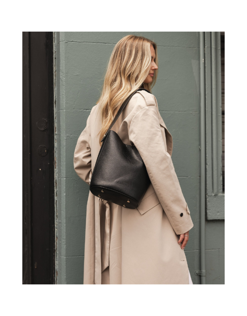 Louenhide Miranda Bucket Bag in Black Louenhide